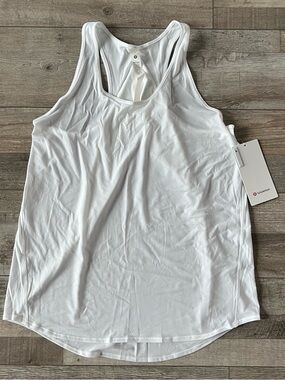 NWT Lululemon Women’s Essential Tank Top Pleated Size 8